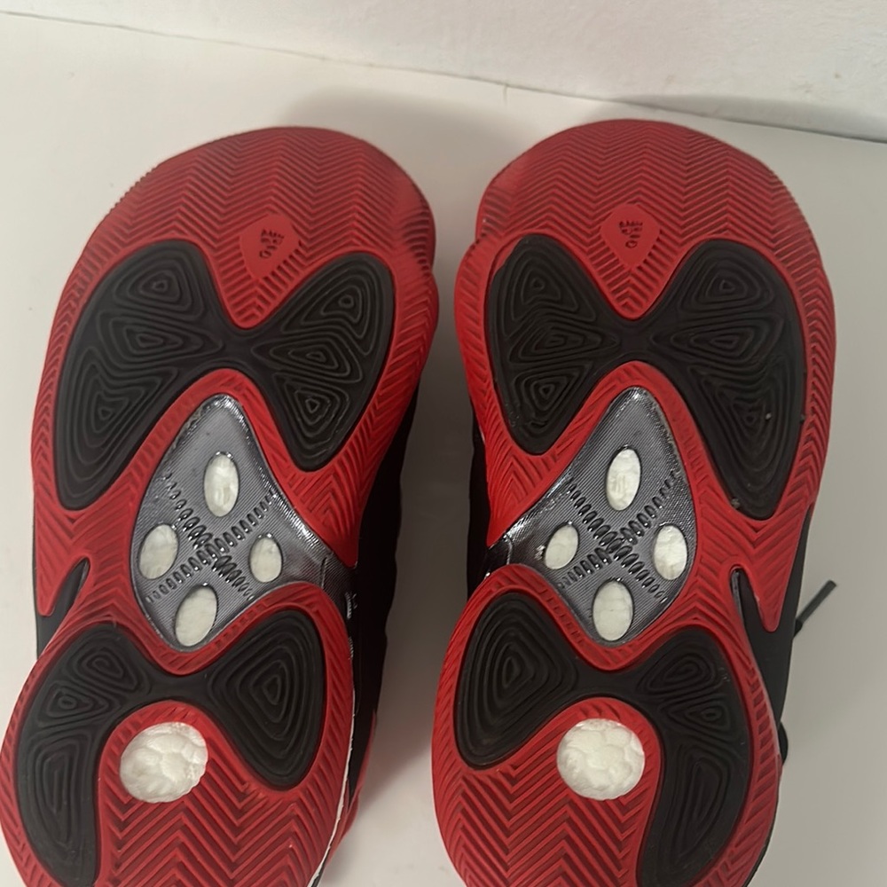 Basketball shoes size 11 | Adidas Marvel BYW select IF0006 Anthony - Picture 10 of 15